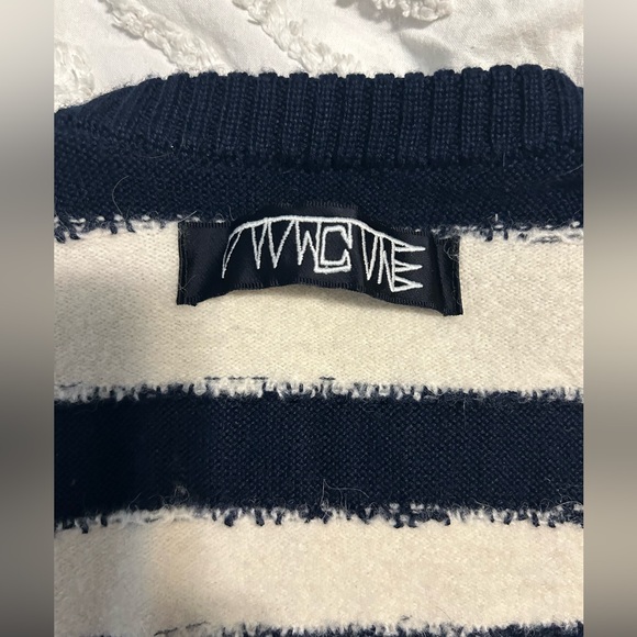 DIESEL SWEATER MENS SIZE LARGE. - Picture 4 of 4